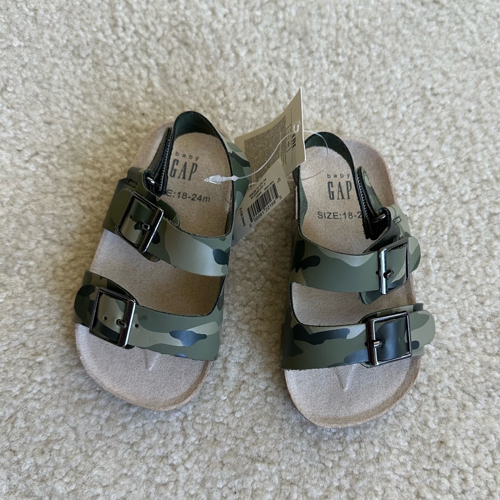 Baby GAP sandals